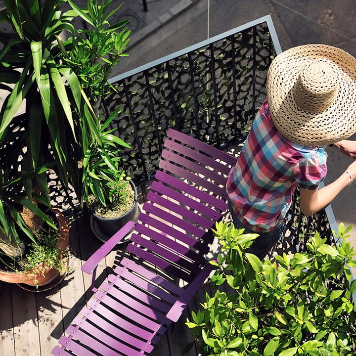 Bistro Gartenliege von Fermob für den Balkon