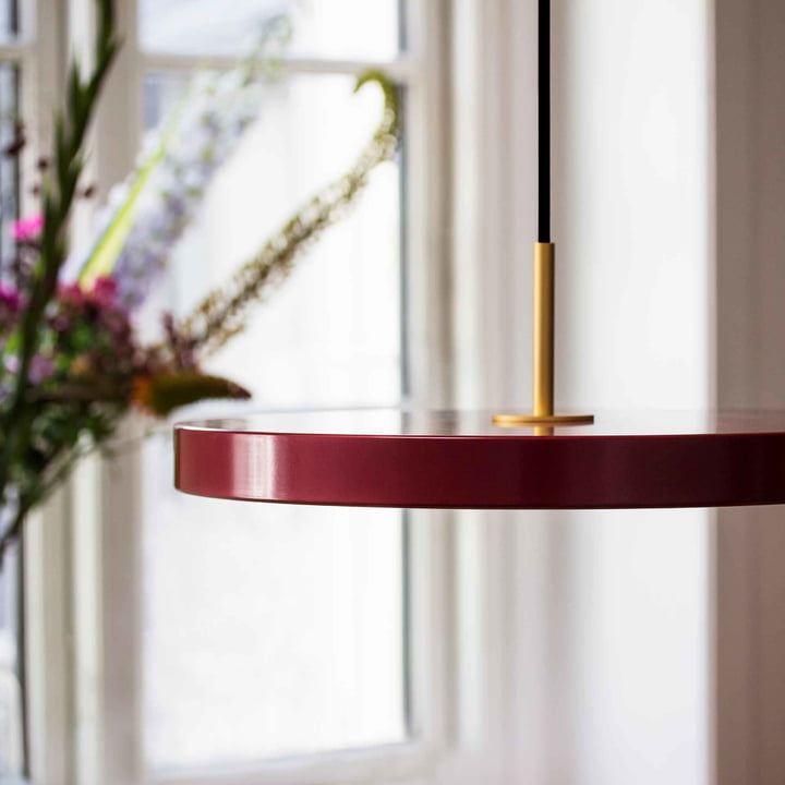 Asteria Pendelleuchte LED von Umage in Ruby