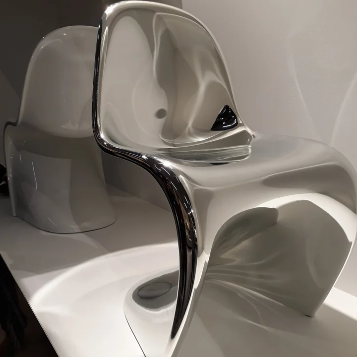 Panton Glow Chrome imm Cologne