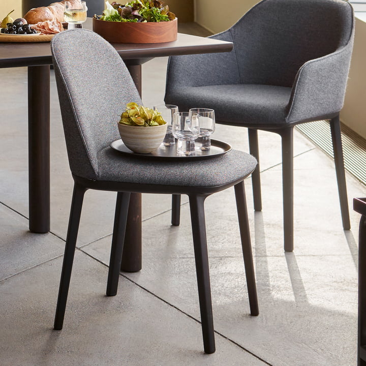 Softshell Side Chair von Vitra in basic dark / Plano (sierragrau / nero)