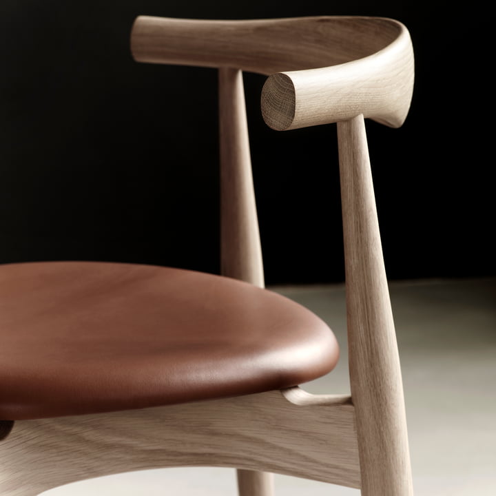 Der Carl Hansen - CH20 Elbow Chair im Detail