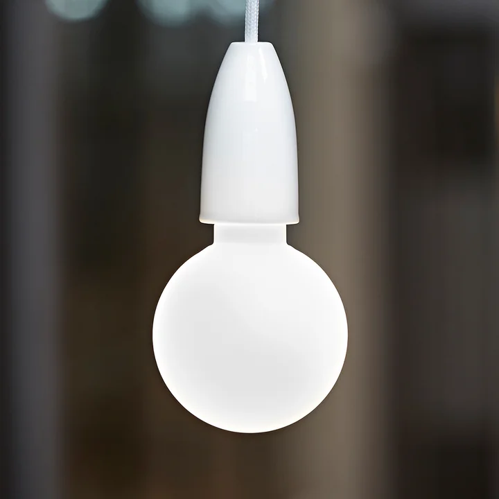 Das NUD Collection - LED-Leuchtmittel Globe, Ø 100 mm, E27 / 2.5 W, matt weiss