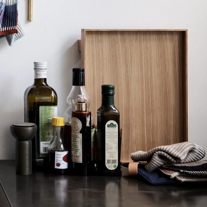 Bon Holztablett von Ferm Living