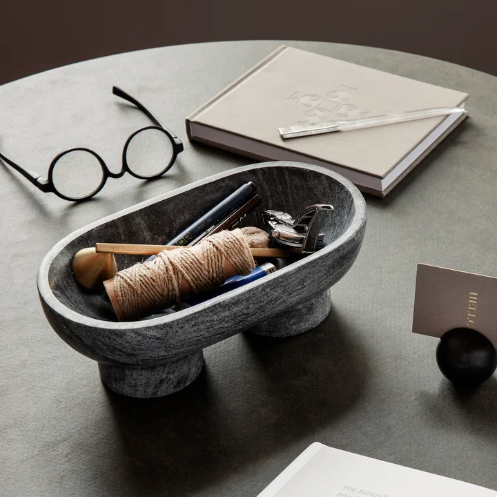 Alza Schale von Ferm Living in Marmor schwarz