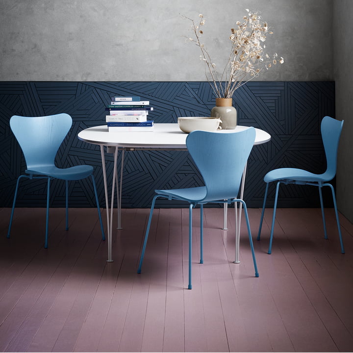 Serie 7 Monochrom von Fritz Hansen bei connox.ch