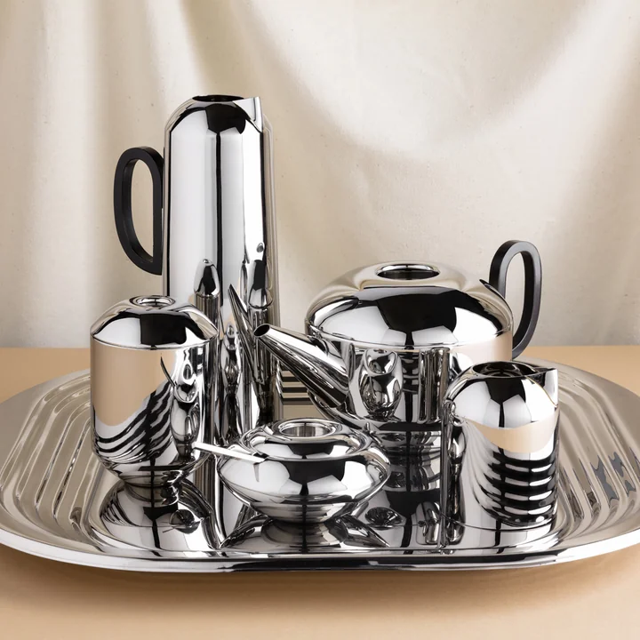 Form Kollektion von Tom Dixon in Kombination