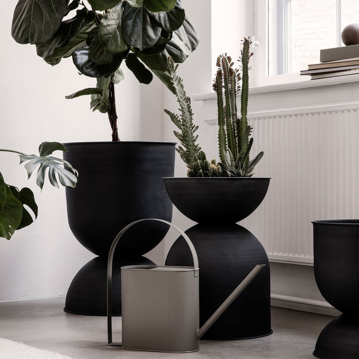 Hourglass Blumentopf von ferm Living in verschiedenen Grössen