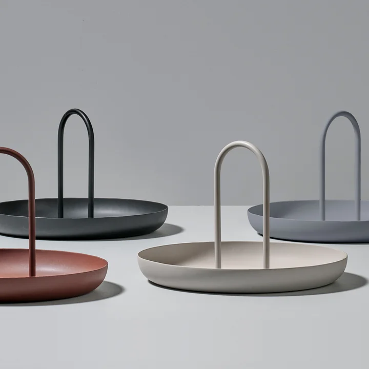 Singles Tablett von Zone Denmark in verschiedenen Farben