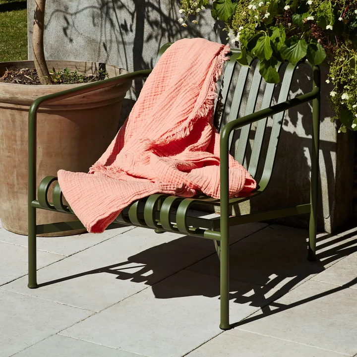 Palissade Lounge Chair Low von HAY