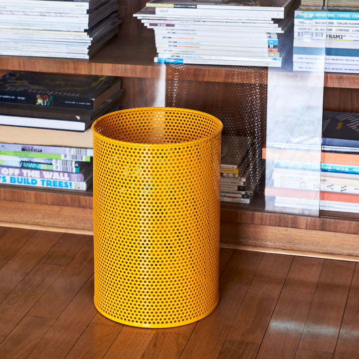 Perforated Bin M Ø 25 x H 36 cm von HAY in gelb