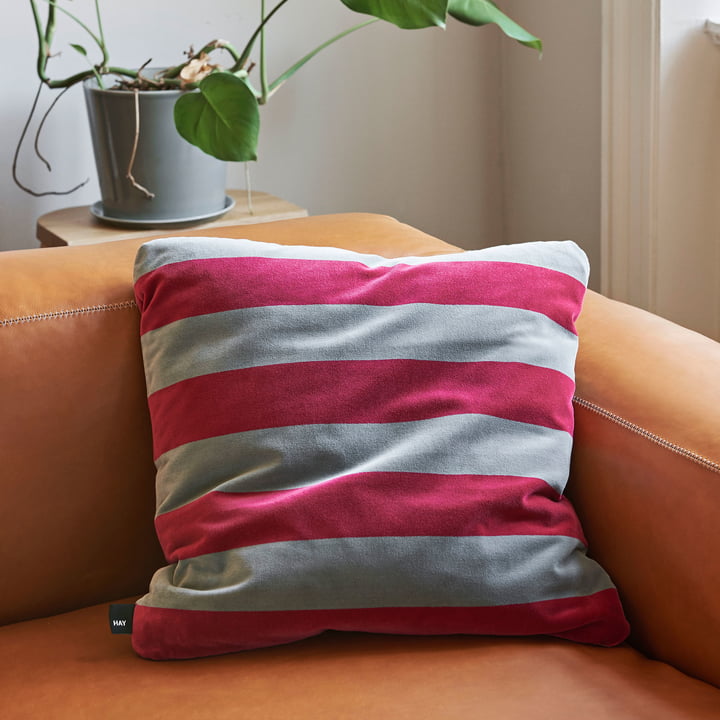 Soft Stripe Kissen und Mags Soft Sofa von Hay