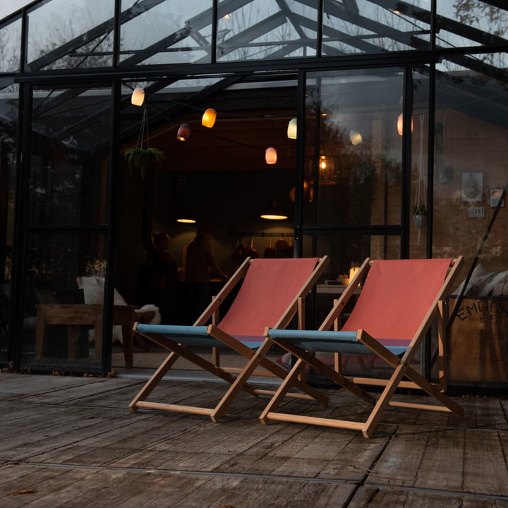 Beach Chair von Weltevree zu mehreren auf der Terrasse