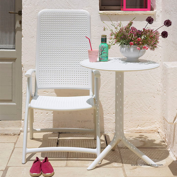 Der Step Tisch von Nardi auf der Terrasse