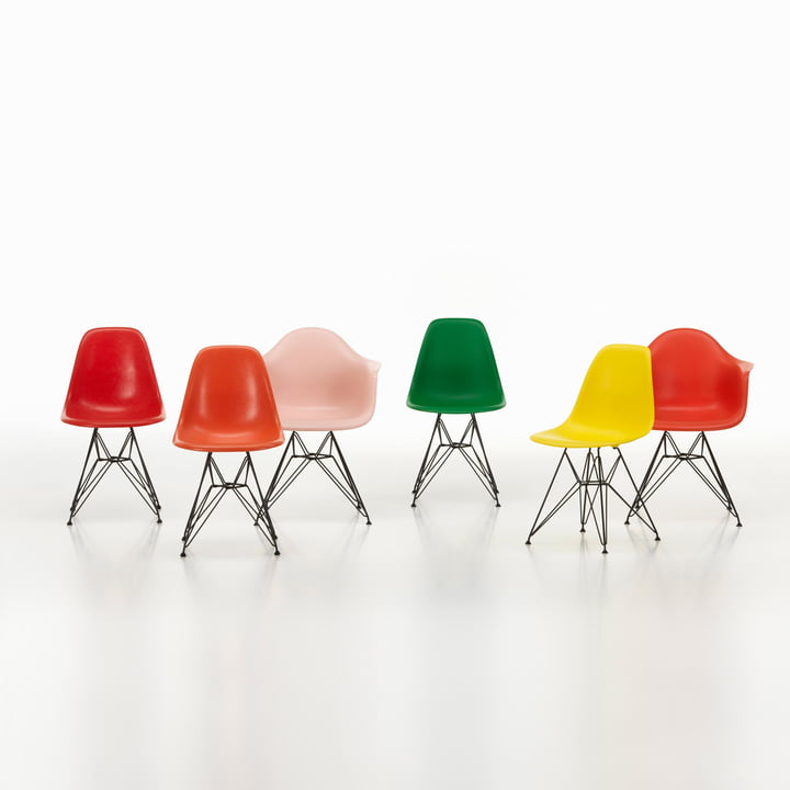 Vitra - Eames Plastic Side Chair DSR