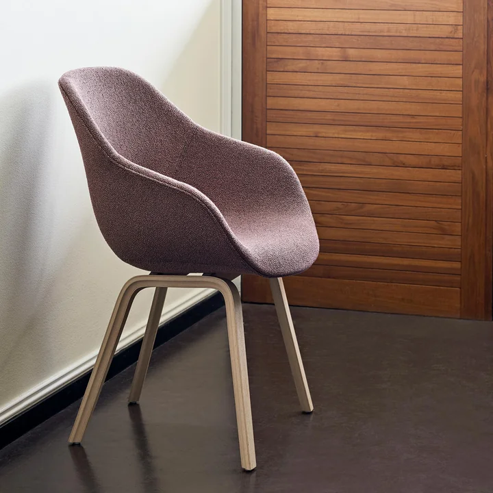 About A Chair AAC 123 in Eiche matt lackiert / Olavi by HAY 12 von HAY