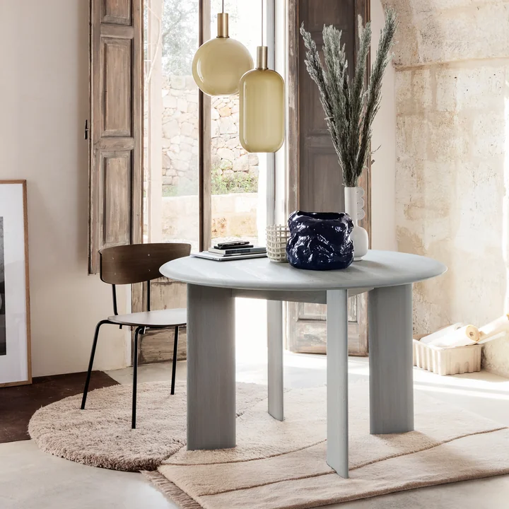 Bevel Tisch, Ø 117 x H 73 cm, Eiche eisblau geölt von Ferm Living