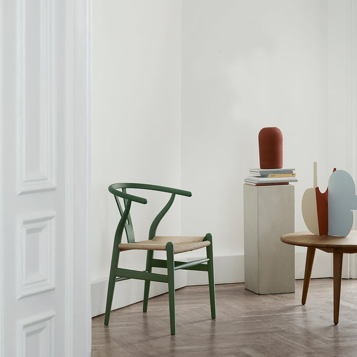 CH24 Wishbone Chair von Carl Hansen in soft green / Naturgeflecht