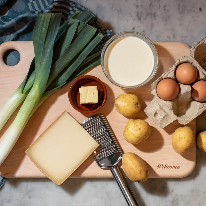 Schneidebrett von Weltevree in den Massen 40 x 33 cm aus Erlenholz