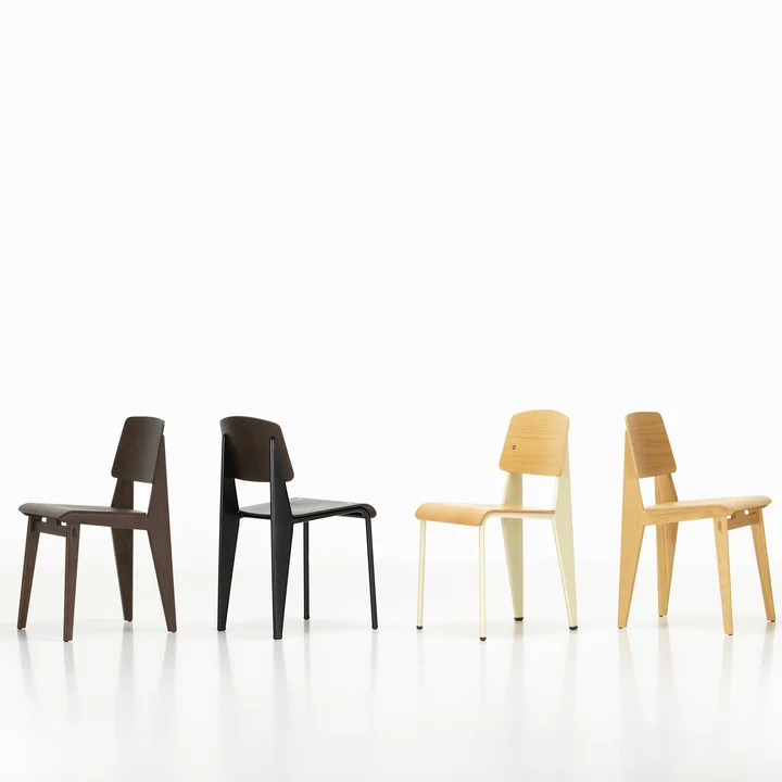Chaise Tout Bois Stuhl und Prouvé Standard Chair von Vitra