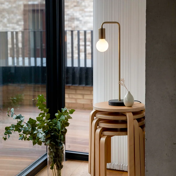 Porcelain II LED-Leuchtmittel E27 6W, Ø 8 cm von Tala in weiss matt