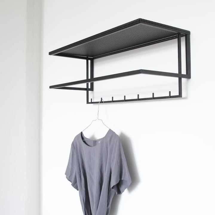 Grid Wandgarderobe von Kristina Dam Studio in schwarz