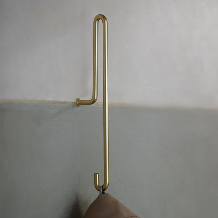 Der Wall Hook Wandhaken in Matt Gold