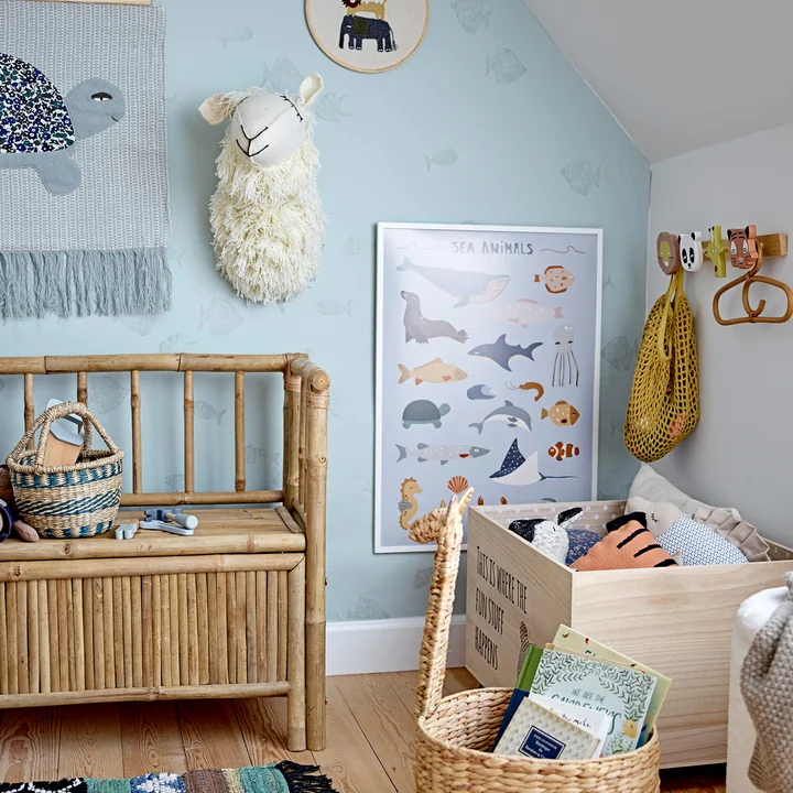 Die Sade Kinder-Wandgarderobe von Bloomingville im süssen Kinderzimmer