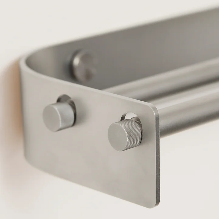 Handtuchhalter aus Stahl mit zwei Aufhängungen