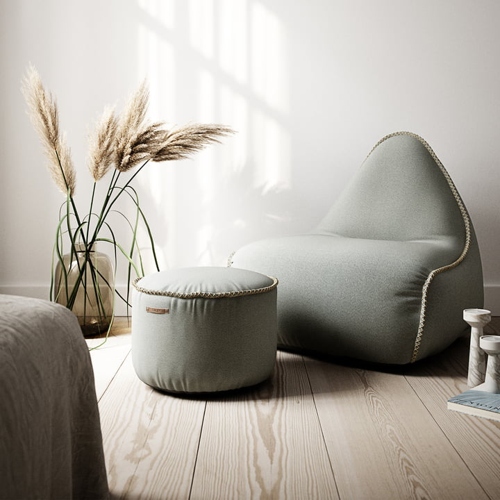 Der RETRO it Cura Drum Sitzsack und der Pouf von SACK it müssen nie nachgeformt werden