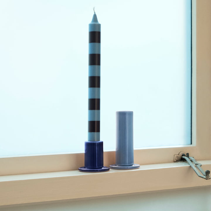 Tube Kerzenhalter von HAY in lavendel und mitternachtsblau