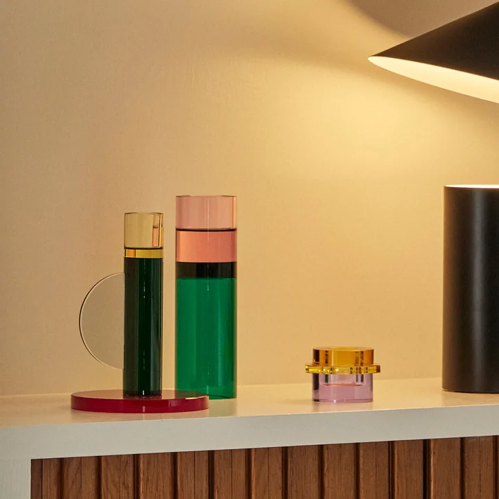 Kristall Kerzenhalter, dunkelrot / grün von Hübsch Interior