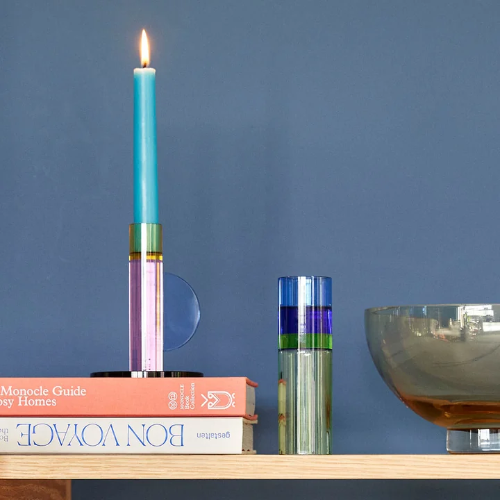 Kristall Kerzenhalter von Hübsch Interior auf dem Sideboard