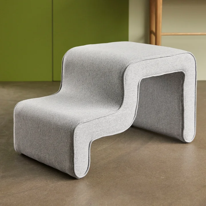 Stylischer Pouf mit gemütlichem Polyesterpolster