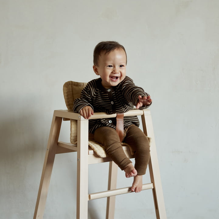 Zeitloser Kinder-Hochstuhl aus Holz