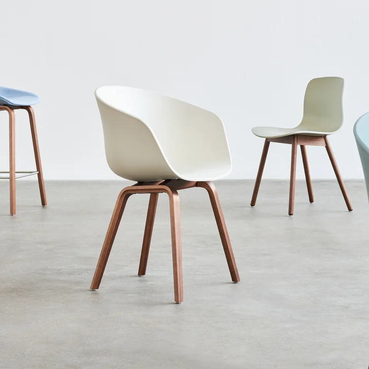 About A Chair AAC 22 von HAY