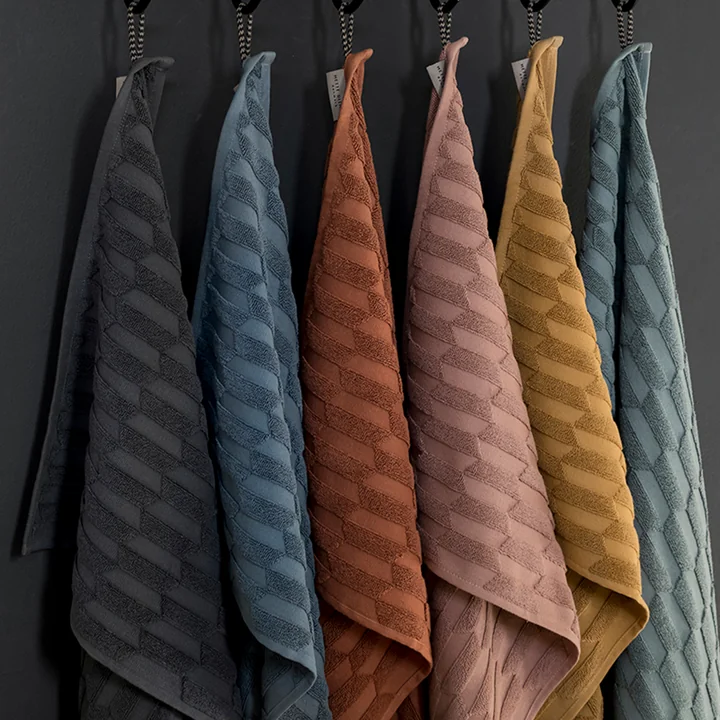 Geo Handtücher von Mette Ditmer