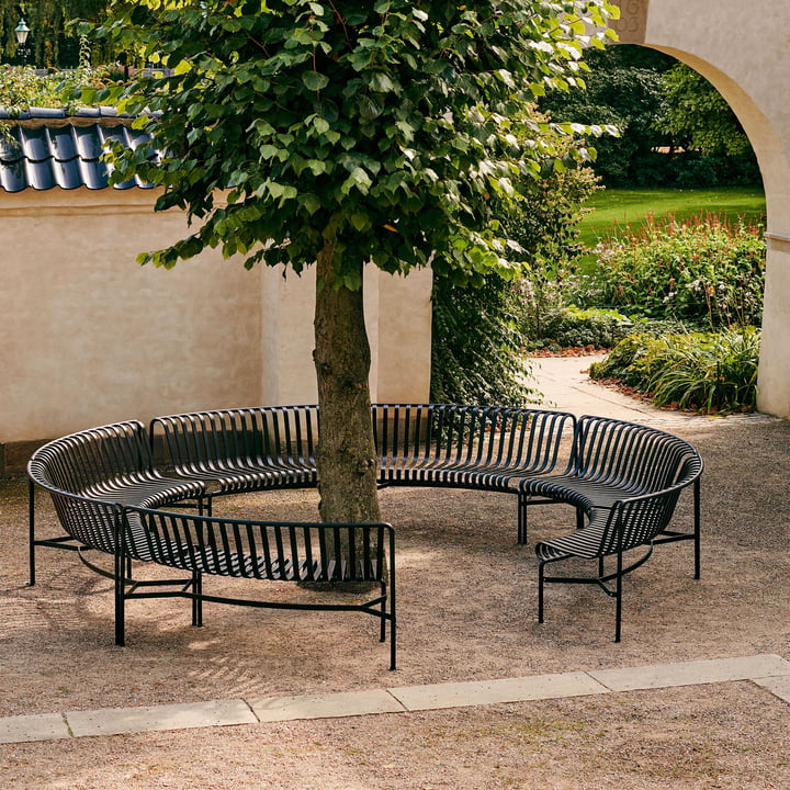 Palissade Park Dining Bench von Hay in der Farbe anthrazit