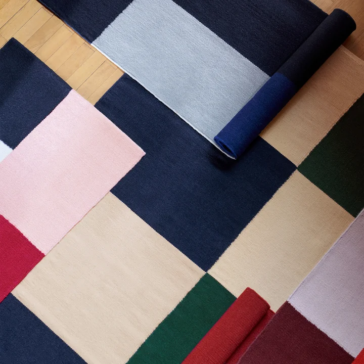 Ethan Cook Flat Works von HAY