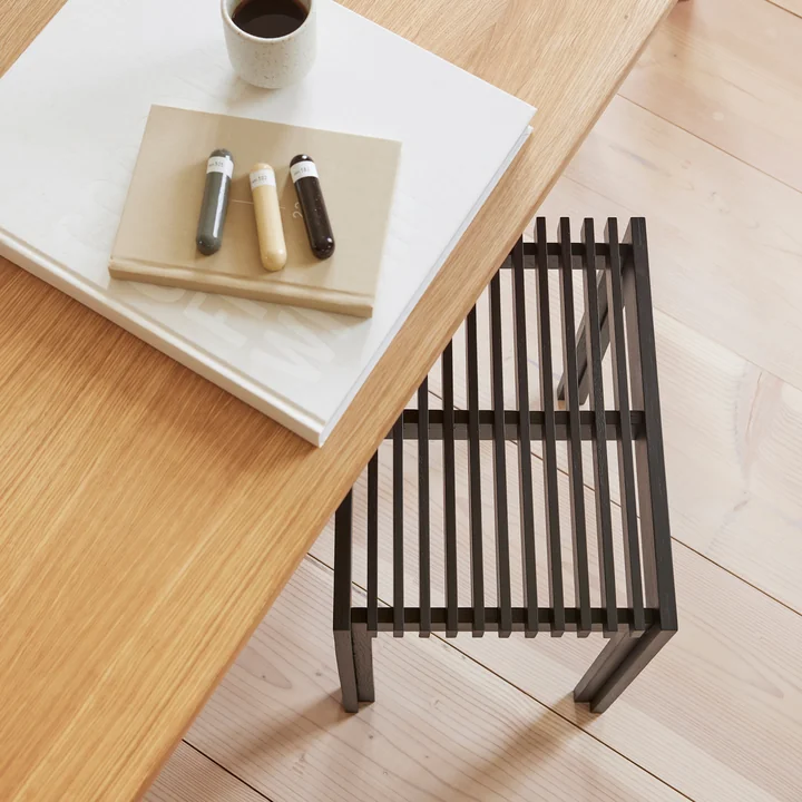 Lightweight Hocker von Form & Refine
