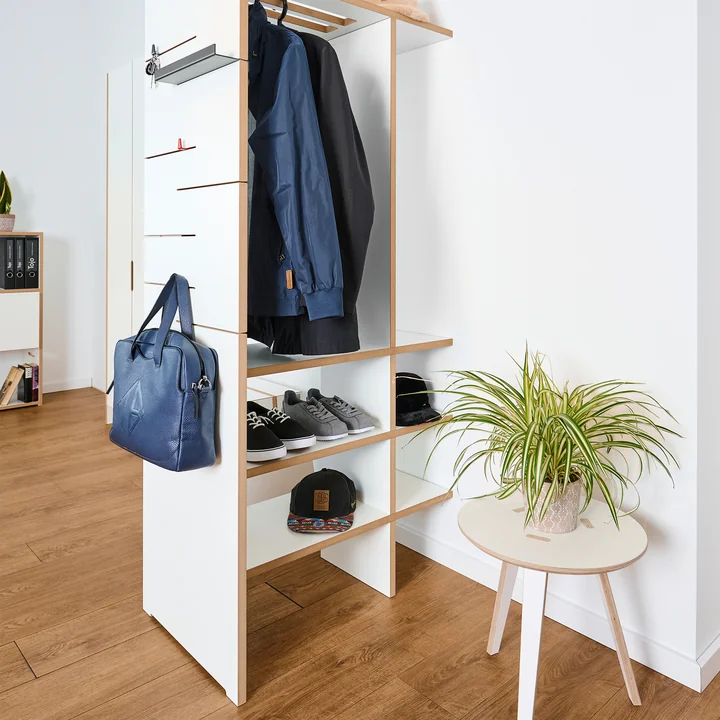 angeber Garderobe von Tojo