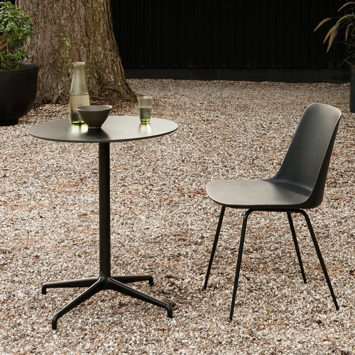 Rely ATD5 Outdoor Tisch, Ø 65 cm, schwarz von &Tradition