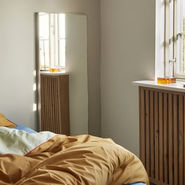 Shine Wandspiegel von Hübsch Interior in der Farbe grau