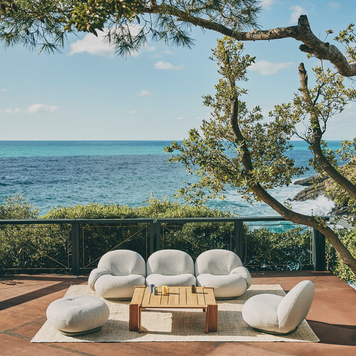Atmosfera Outdoor Beistelltisch von Gubi