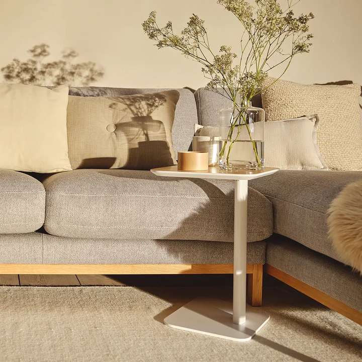 Rina Beistelltisch von Collection in der Ausführung weiss