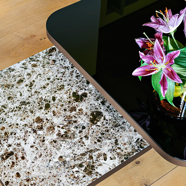 Bow Couchtisch von ClassiCon