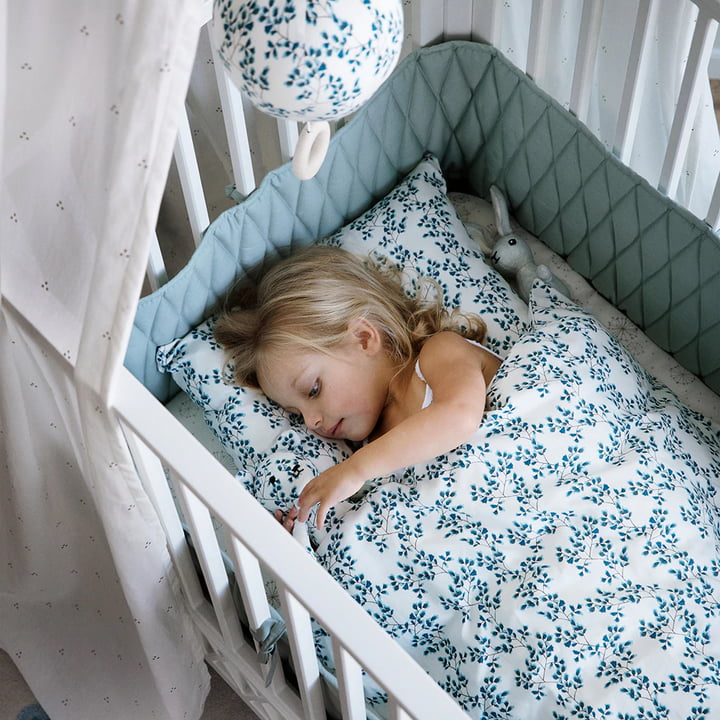 Harlequin Babybett von Cam Cam Copenhagen in der Farbe weiss