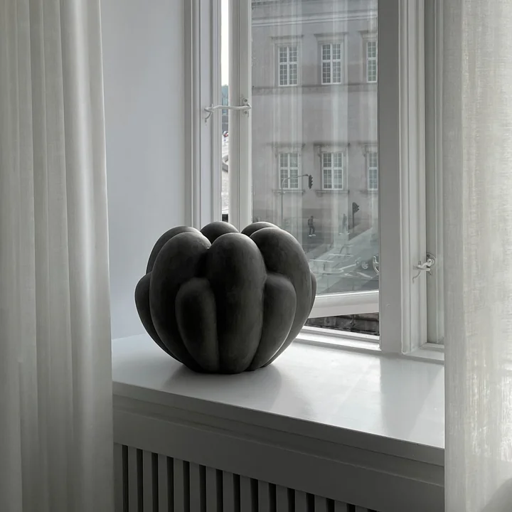 Bloom Vase, mini, dunkelgrau von 101 Copenhagen