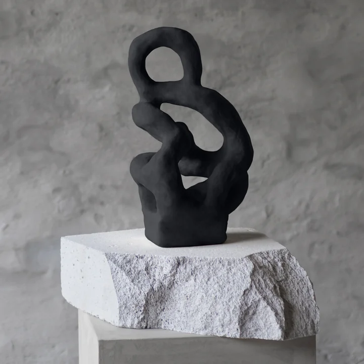 Art Piece Skulptur von Mette Ditmer in der Farbe schwarz