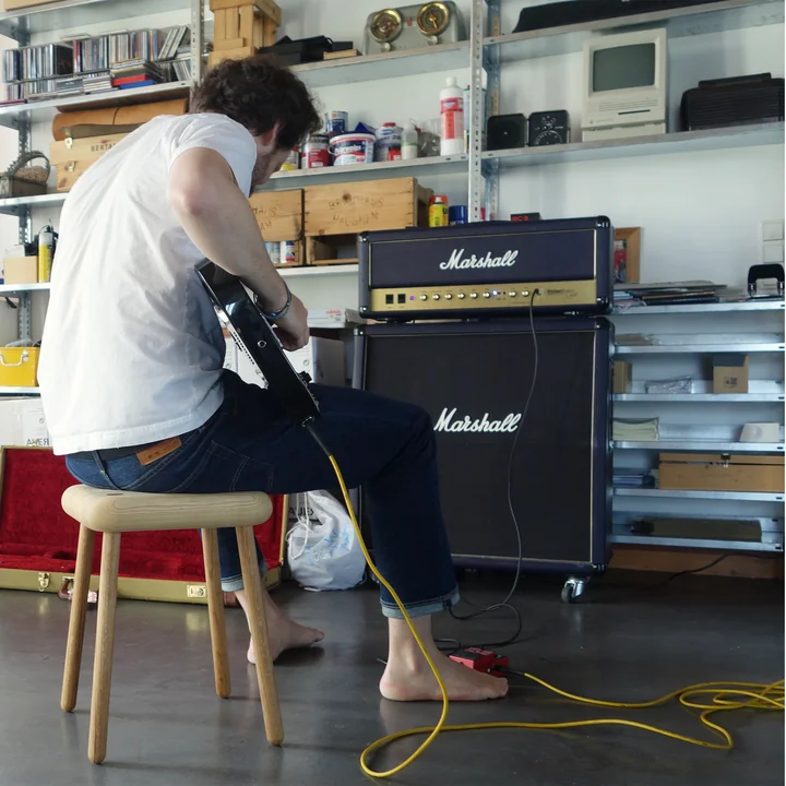 Holzkissen Hocker von Auerberg