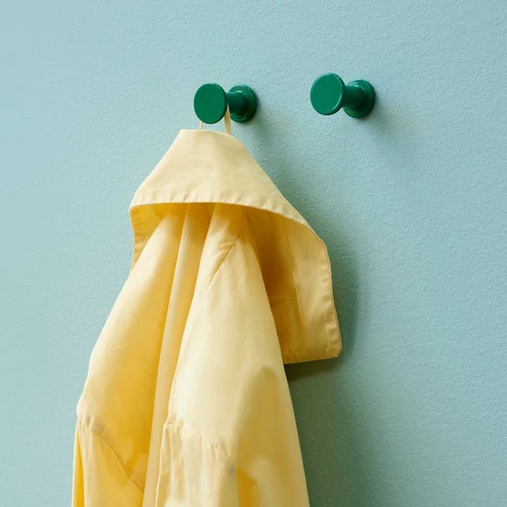 Bolt Kleiderhaken 2er Set, grün von HAY